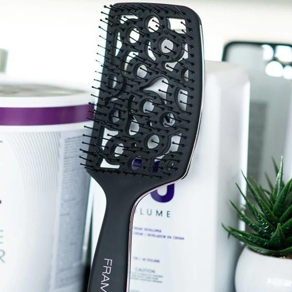 I Need To Vent - Black - Vent Brush